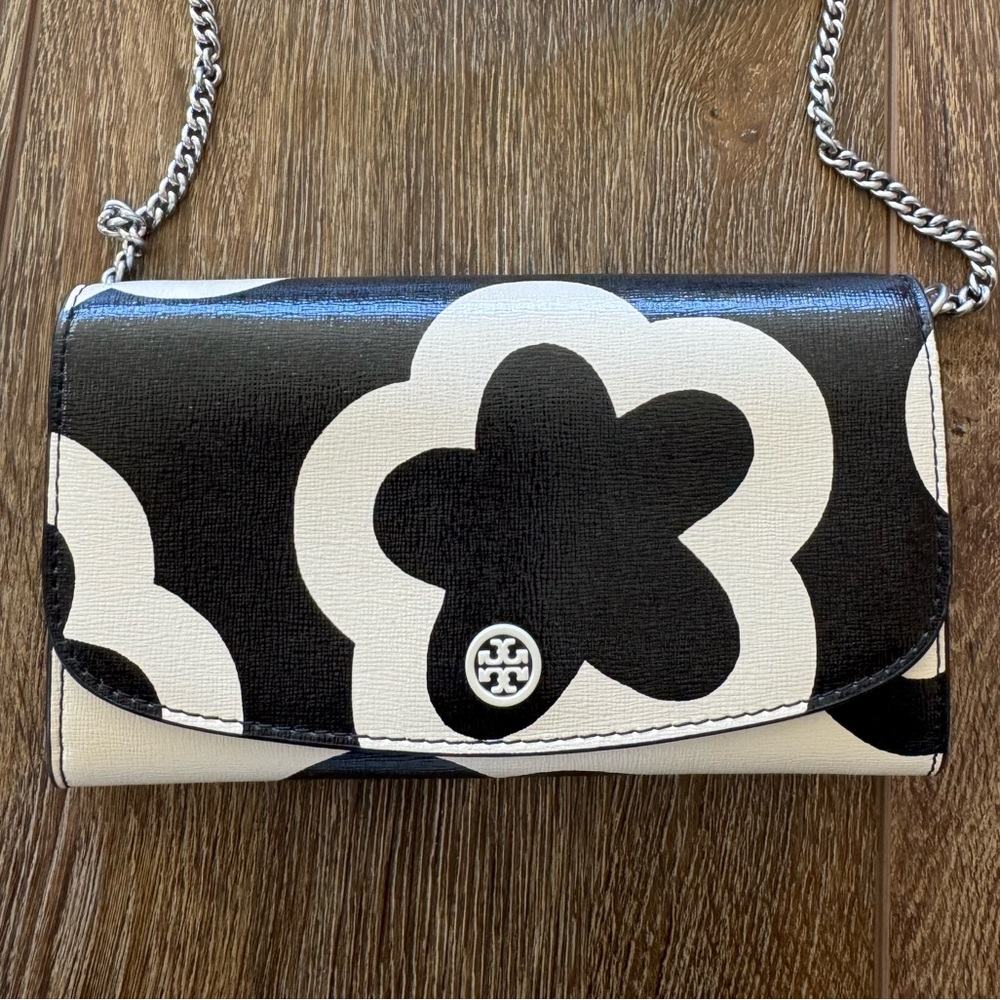 Tory Burch Black & White Floral Crossbody Wallet Chain Strap